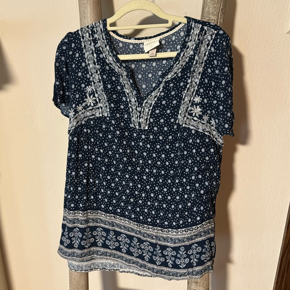 Blue hippie shirt